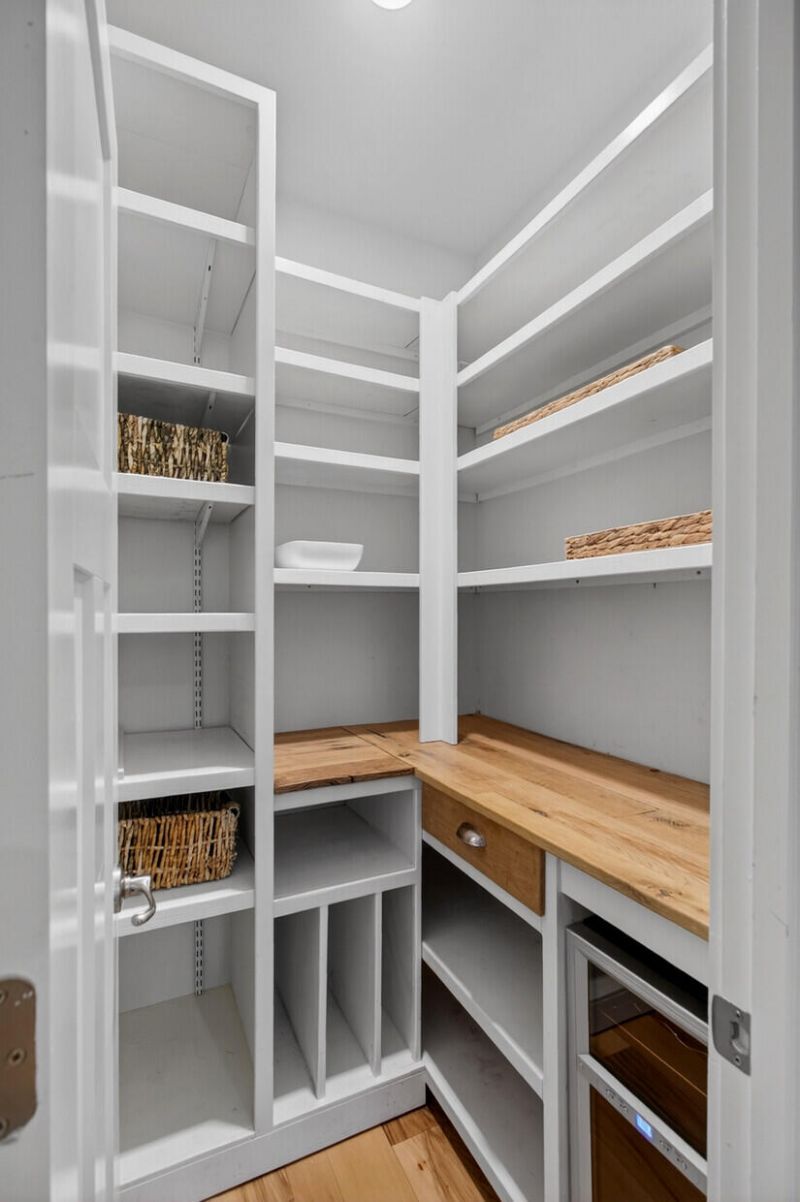 1213 Gannett Road Photo 22