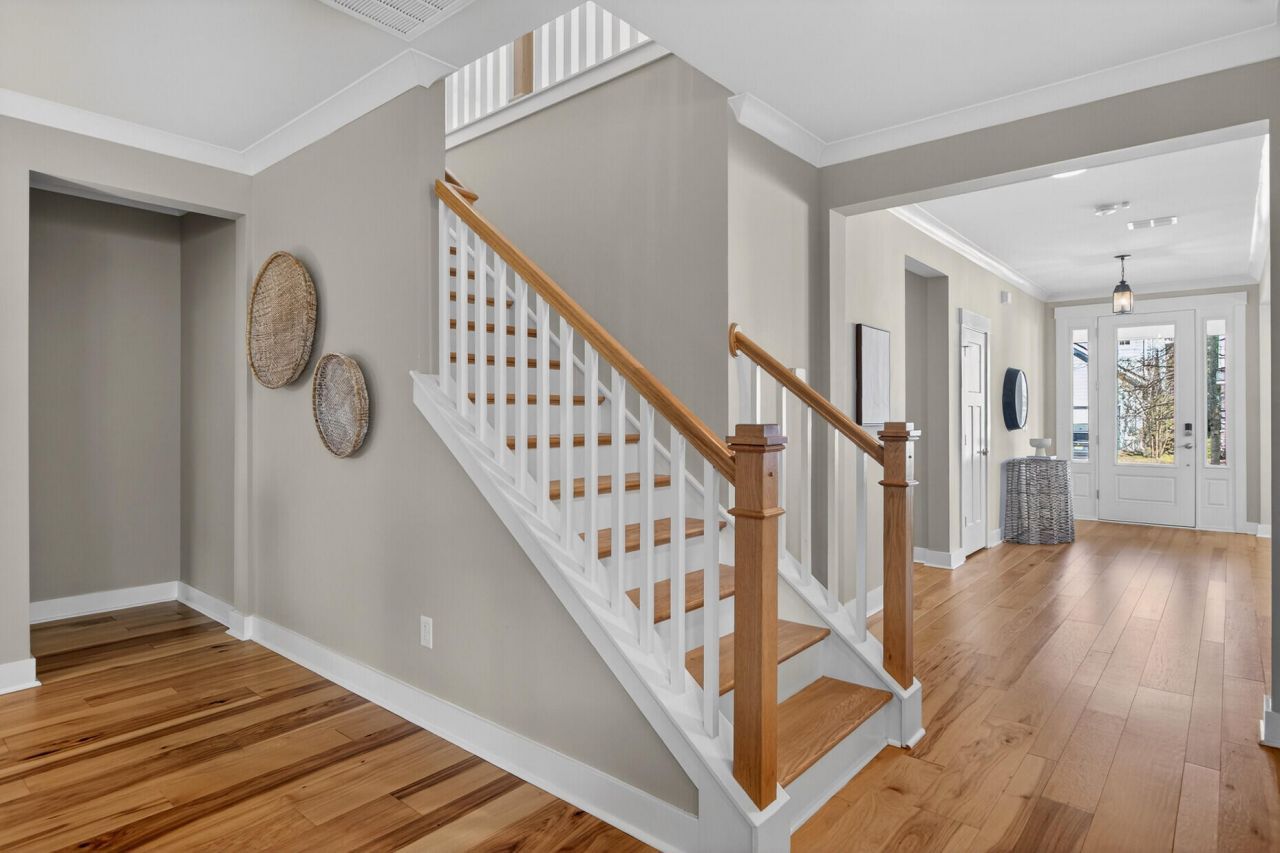 1213 Gannett Road Photo 32