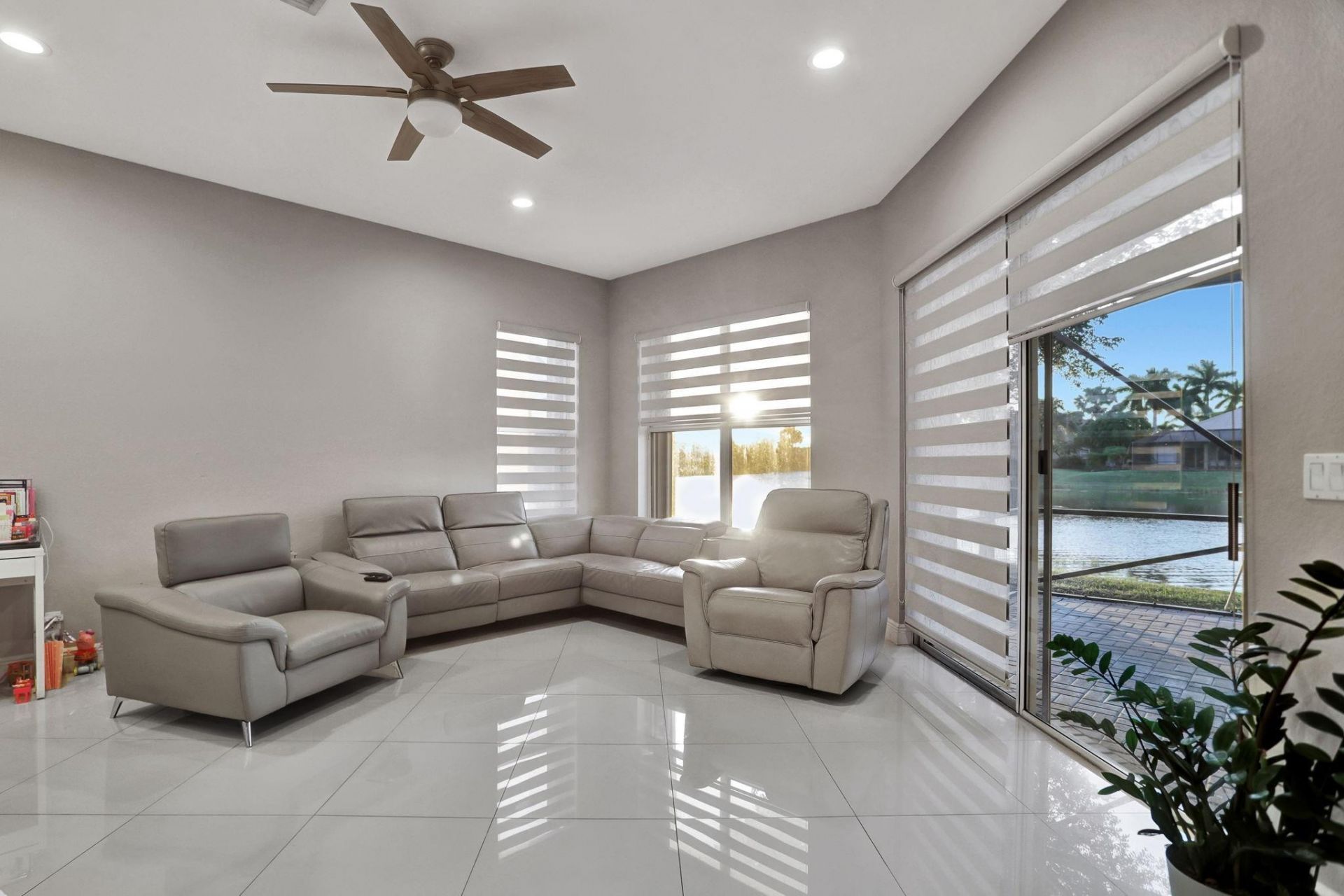 6355 NW 107th Terrace, Parkland, FL 33076 Photo