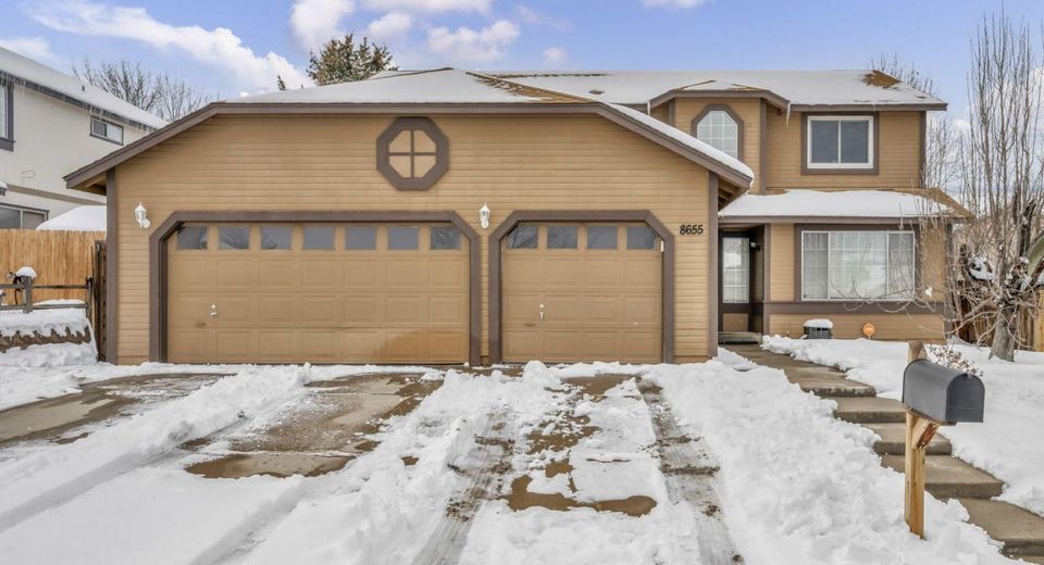 8655 Silver Shores Drive, Reno, NV 89506 Photo