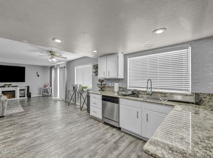 8655 Silver Shores Drive, Reno, NV 89506 Photo