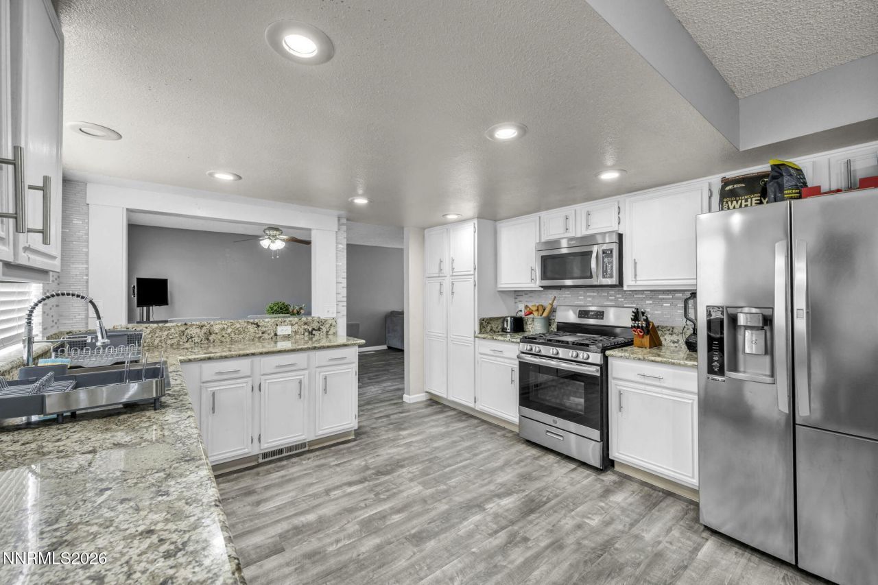 8655 Silver Shores Drive, Reno, NV 89506 Photo