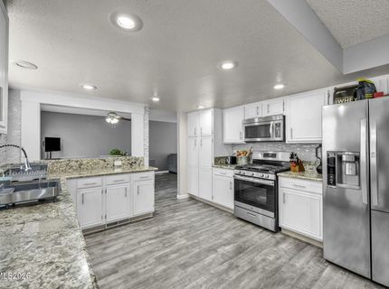 8655 Silver Shores Drive, Reno, NV 89506 Photo