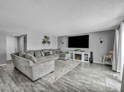 8655 Silver Shores Drive, Reno, NV 89506 Photo