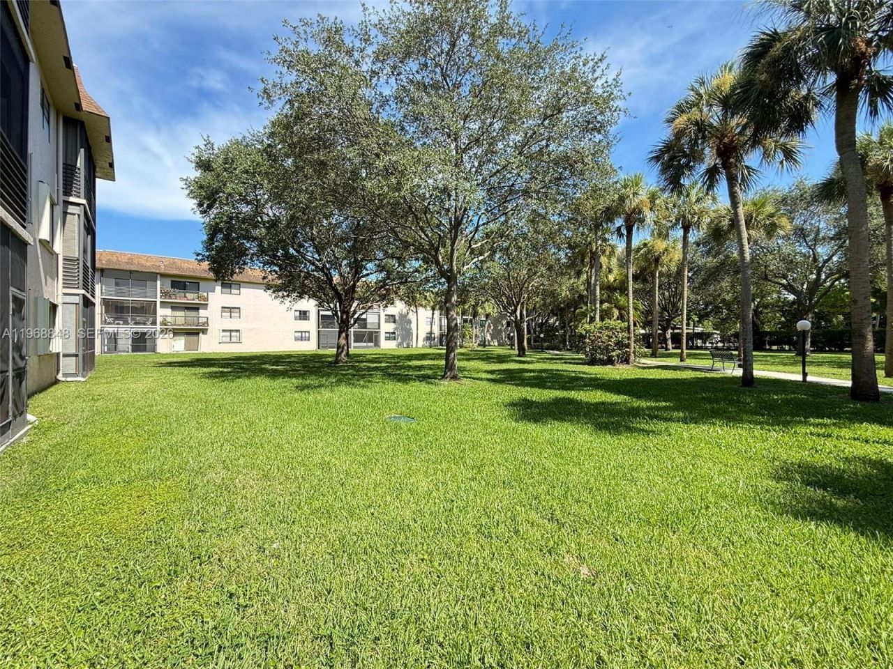 6095 N Sabal Palm Blvd, Unit 103, Tamarac, FL 33319 Photo