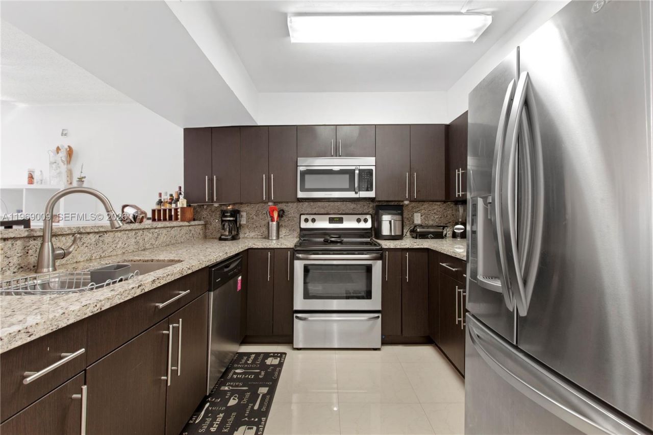 4910 NW 79th Ave, Unit 103, Doral, FL 33166 Photo