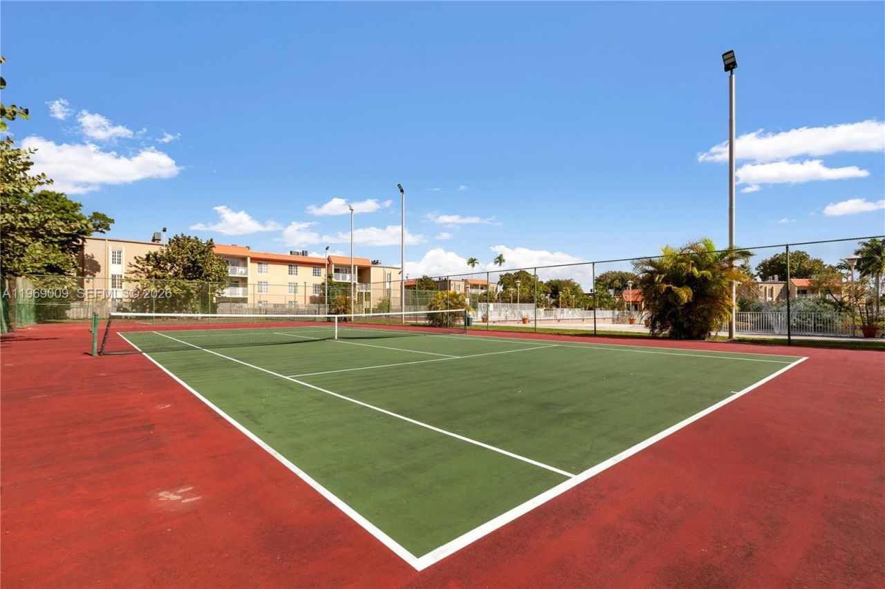 4910 NW 79th Ave, Unit 103, Doral, FL 33166 Photo