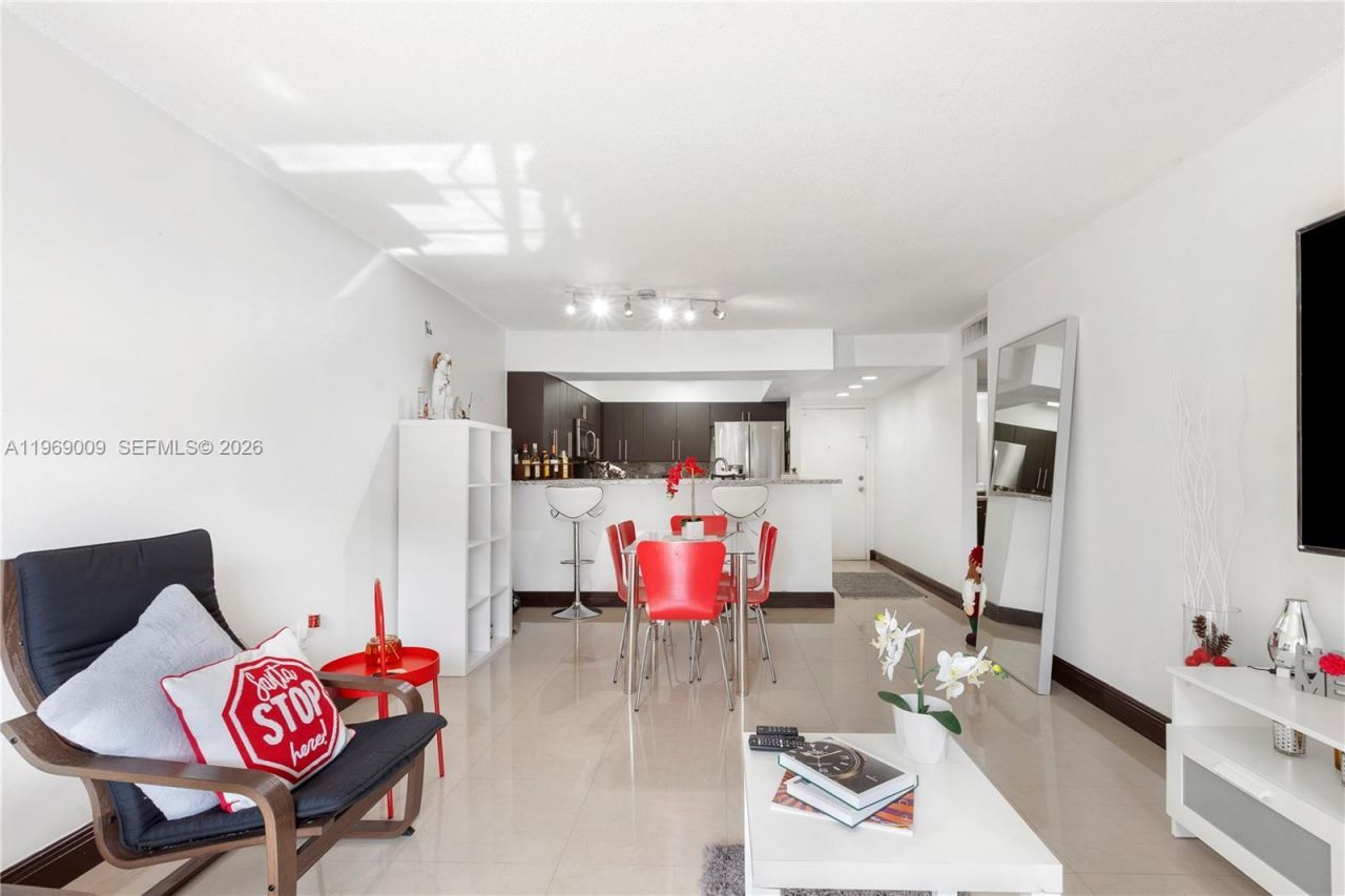 4910 NW 79th Ave, Unit 103, Doral, FL 33166 Photo