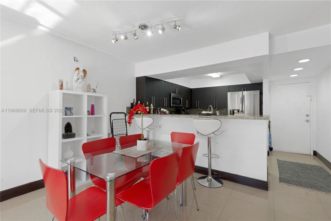 4910 NW 79th Ave, Unit 103, Doral, FL 33166 Photo