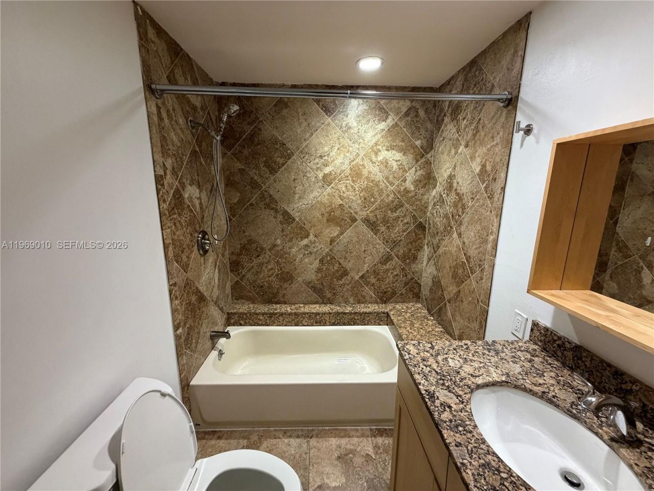 853 NW 81st Ter, Plantation, FL 33324 Photo