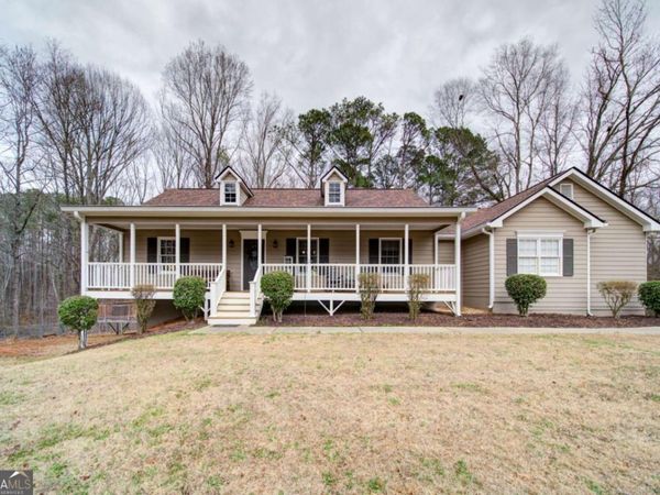 712 Trickum Valley Drive, Woodstock, GA 30188