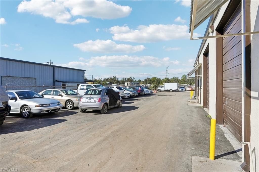 7521 Aluminum Rd, North Fort Myers, FL 33903 Photo