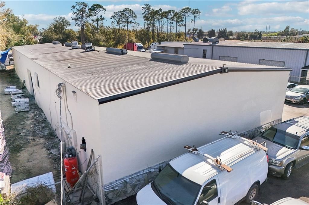 7521 Aluminum Rd, North Fort Myers, FL 33903 Photo