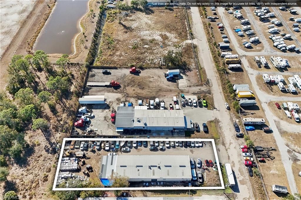 7521 Aluminum Rd, North Fort Myers, FL 33903 Photo