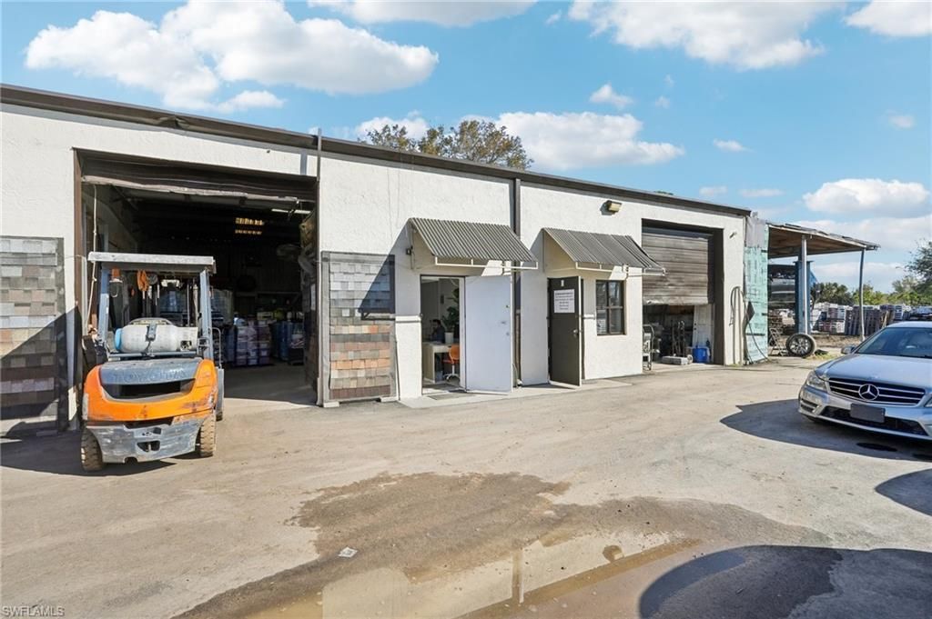 7521 Aluminum Rd, North Fort Myers, FL 33903 Photo