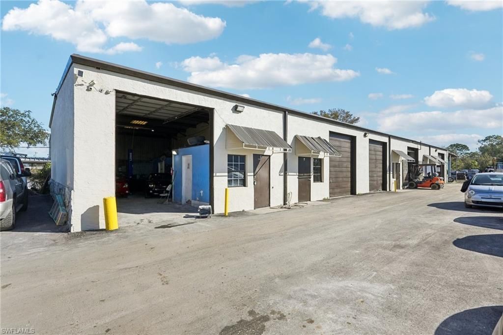 7521 Aluminum Rd, North Fort Myers, FL 33903 Photo