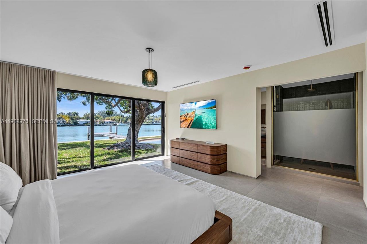 1170 S Biscayne Point Rd , Unit N/A, Miami Beach, FL 33141 Photo