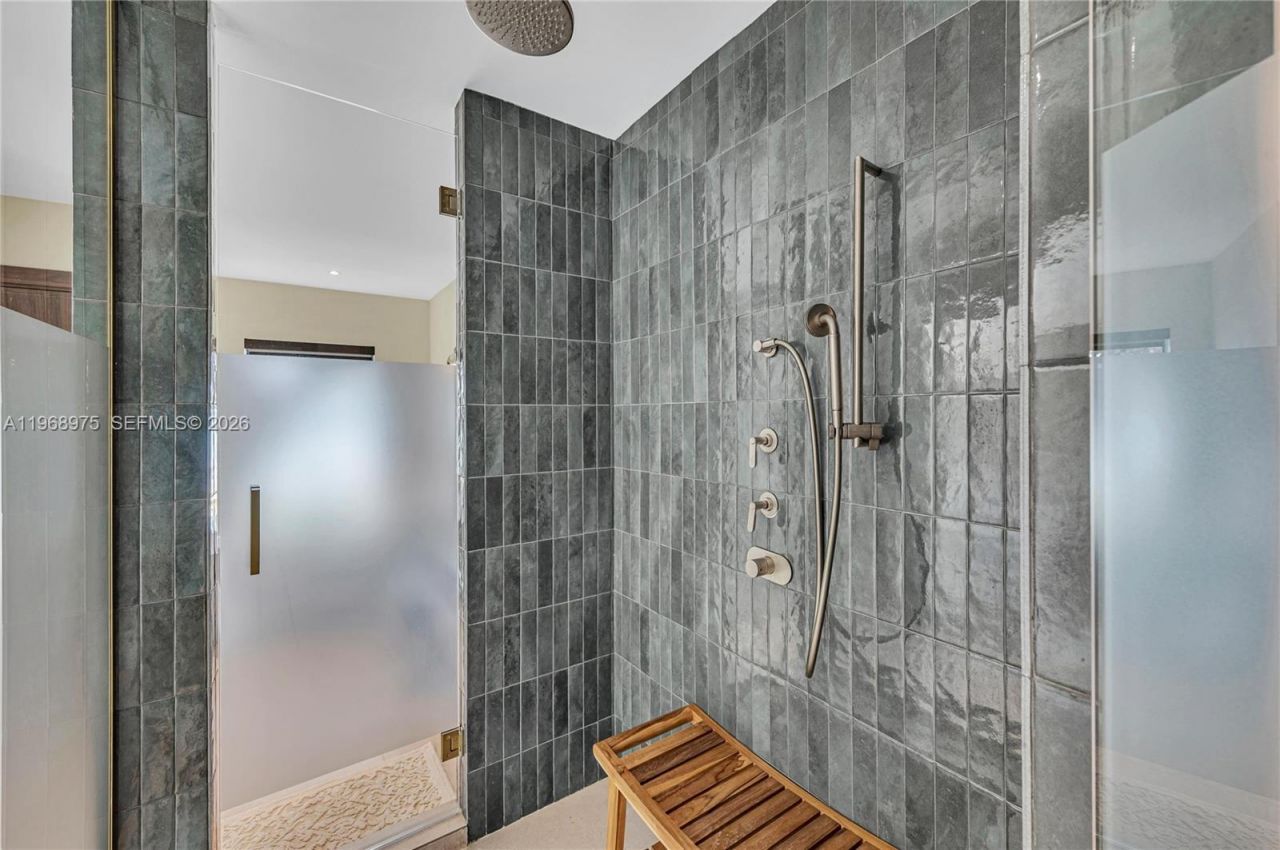 1170 S Biscayne Point Rd , Unit N/A, Miami Beach, FL 33141 Photo