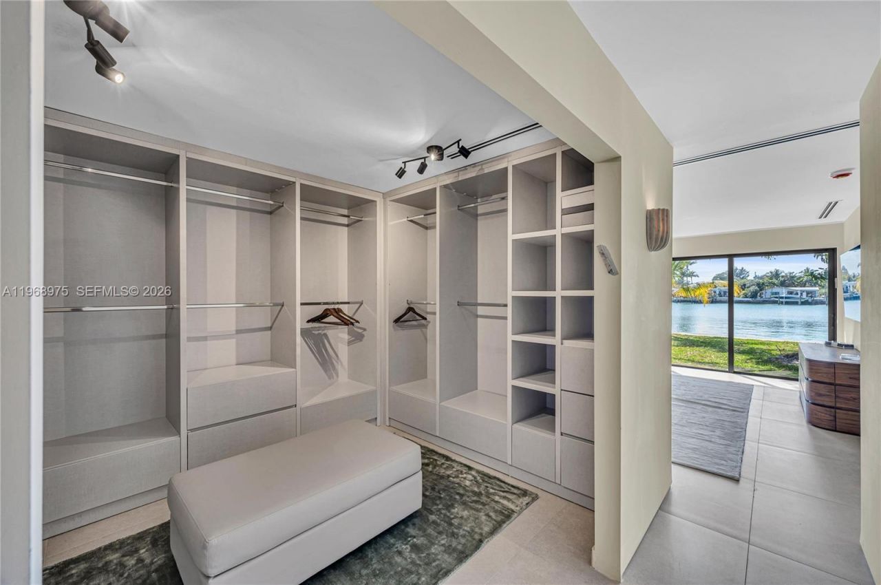 1170 S Biscayne Point Rd , Unit N/A, Miami Beach, FL 33141 Photo