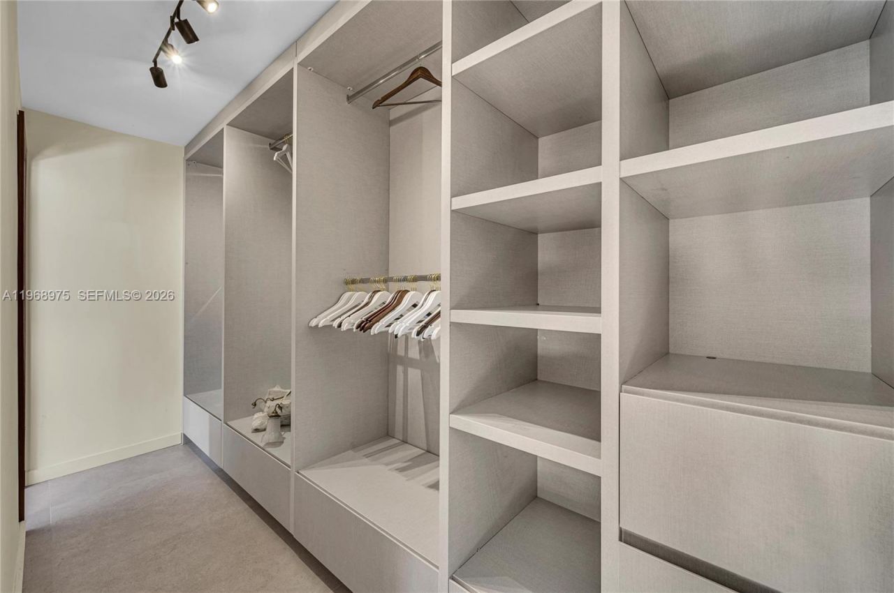 1170 S Biscayne Point Rd , Unit N/A, Miami Beach, FL 33141 Photo