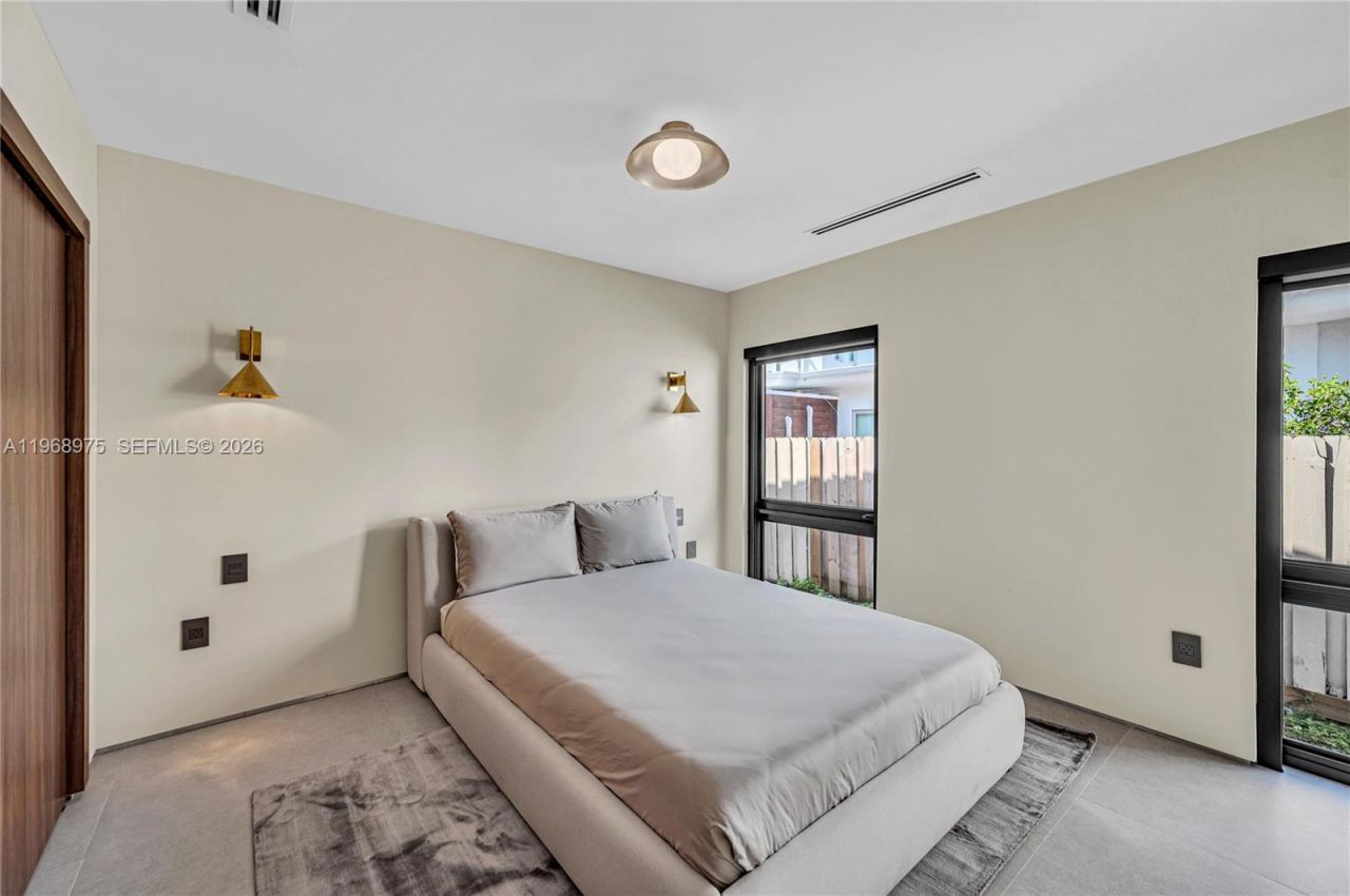 1170 S Biscayne Point Rd , Unit N/A, Miami Beach, FL 33141 Photo