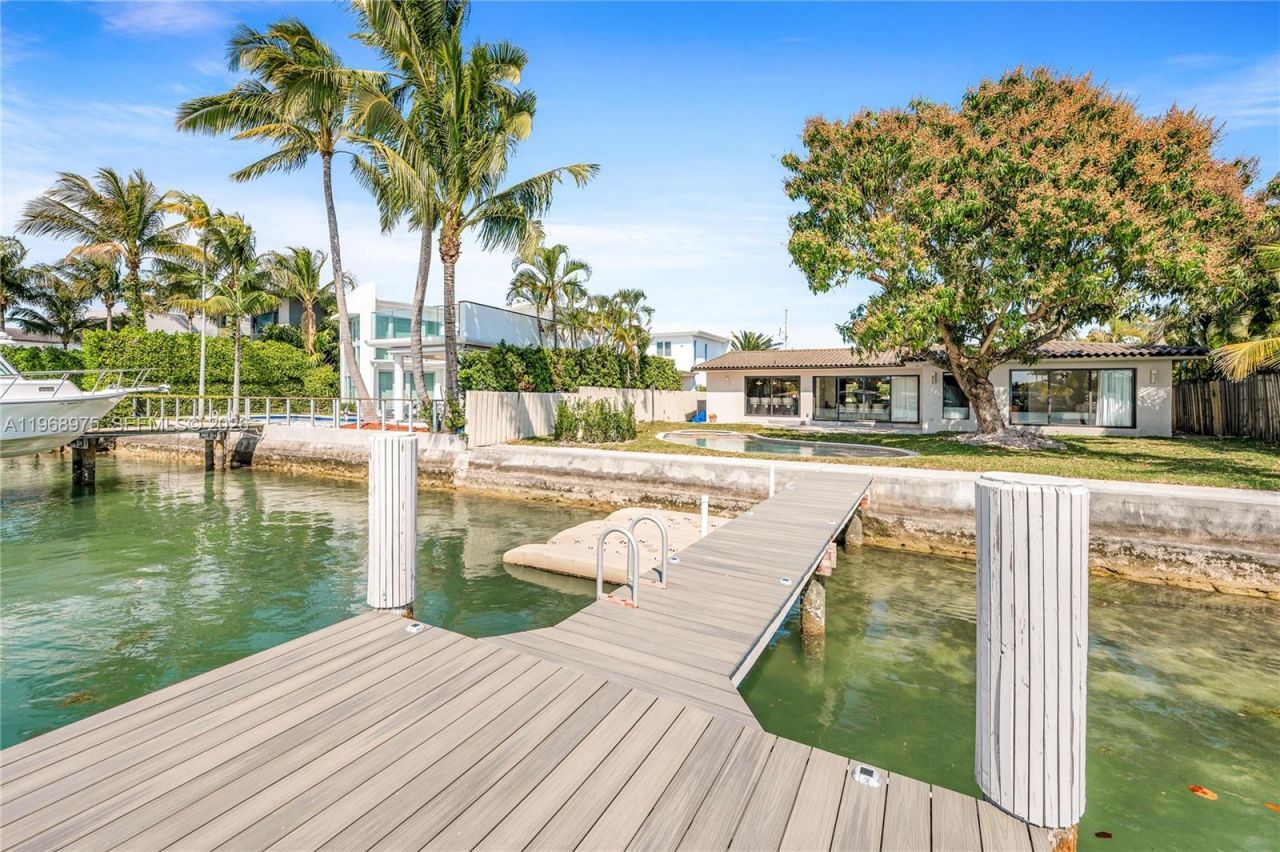 1170 S Biscayne Point Rd , Unit N/A, Miami Beach, FL 33141 Photo