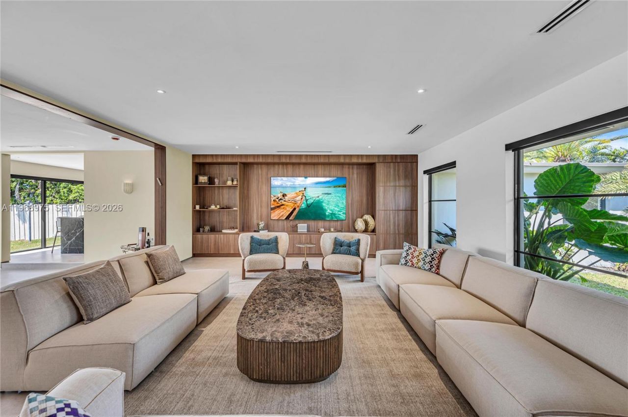 1170 S Biscayne Point Rd , Unit N/A, Miami Beach, FL 33141 Photo