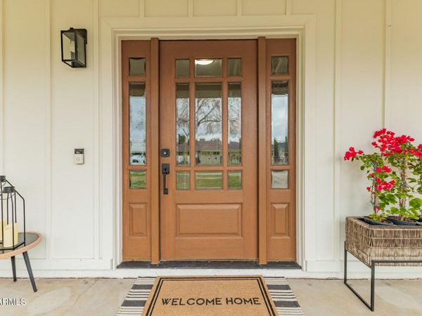 107 S CATALINA Street, Gilbert, AZ 85233