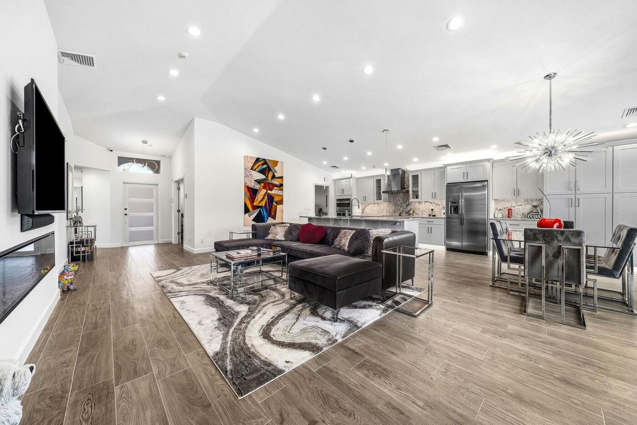 8243 Duomo Circle, Boynton Beach, FL 33472 Photo