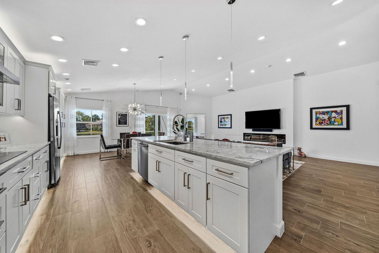 8243 Duomo Circle, Boynton Beach, FL 33472 Photo