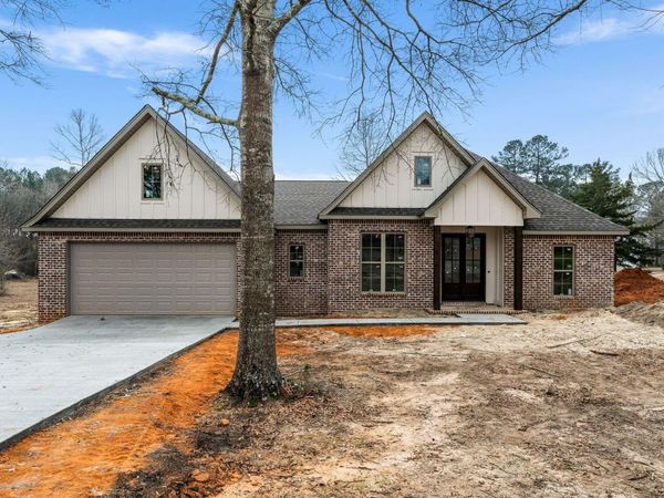 76 Robinwood Pl, Purvis, MS 39475