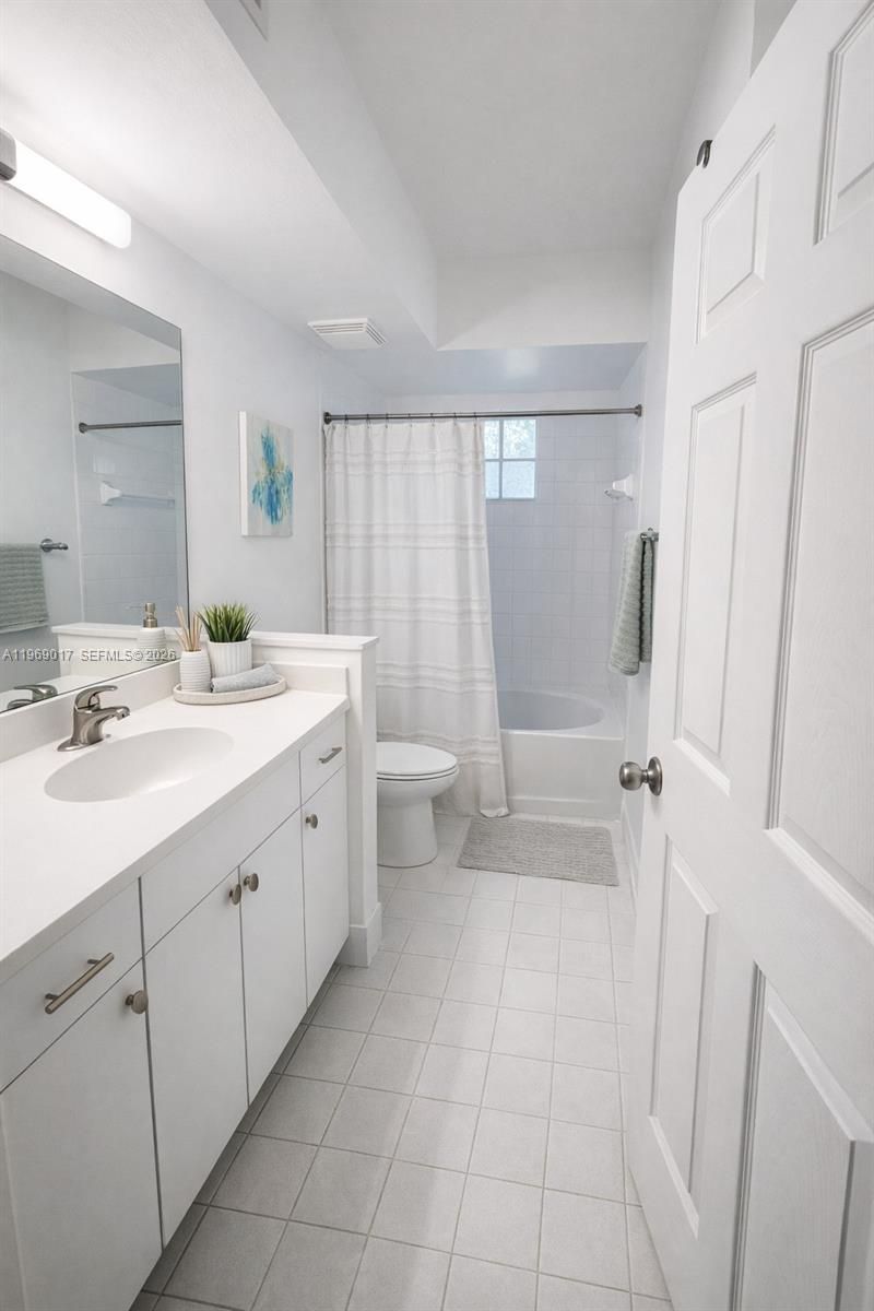 17125 N Bay Rd , Unit 3105, Sunny Isles Beach, FL 33160 Photo