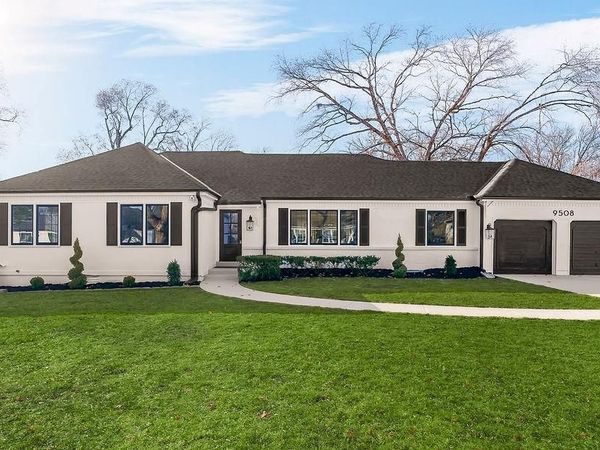 9508 Buena Vista Street, Overland Park, KS 66207