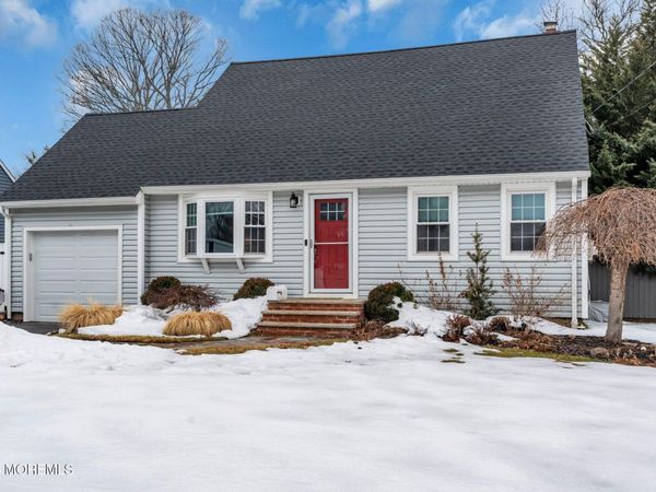 39 Waldon Road, Fanwood, NJ 07023