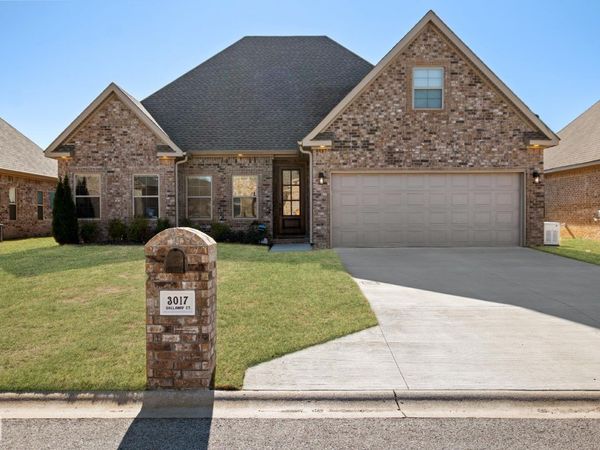 3017 Gallaway Court, Jonesboro, AR 72404