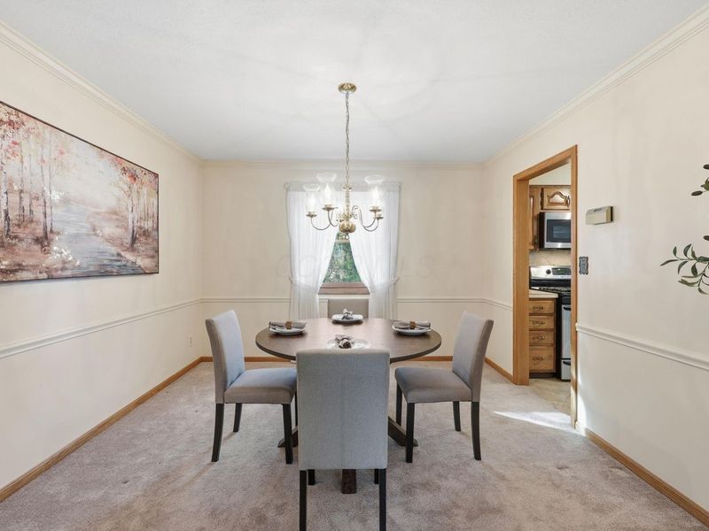 5647 Tara Hill Drive, Dublin, OH 43017 Photo 12