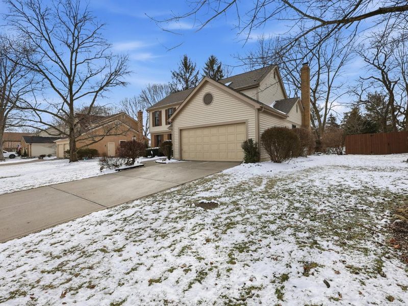 5647 Tara Hill Drive, Dublin, OH 43017 Photo 5