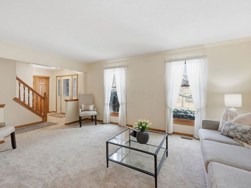 5647 Tara Hill Drive, Dublin, OH 43017 Photo 9