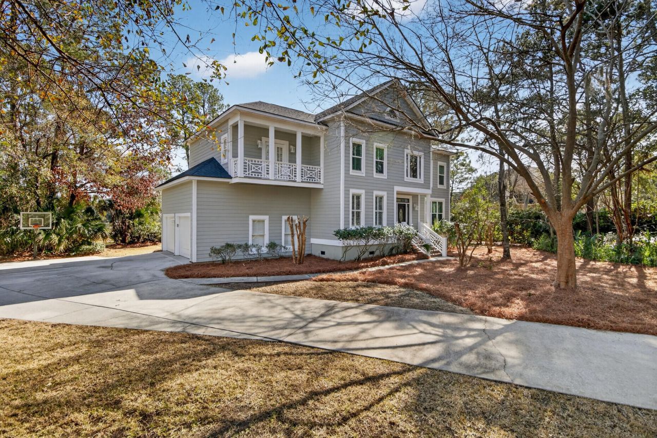 3335 Cottonfield Drive Photo 2