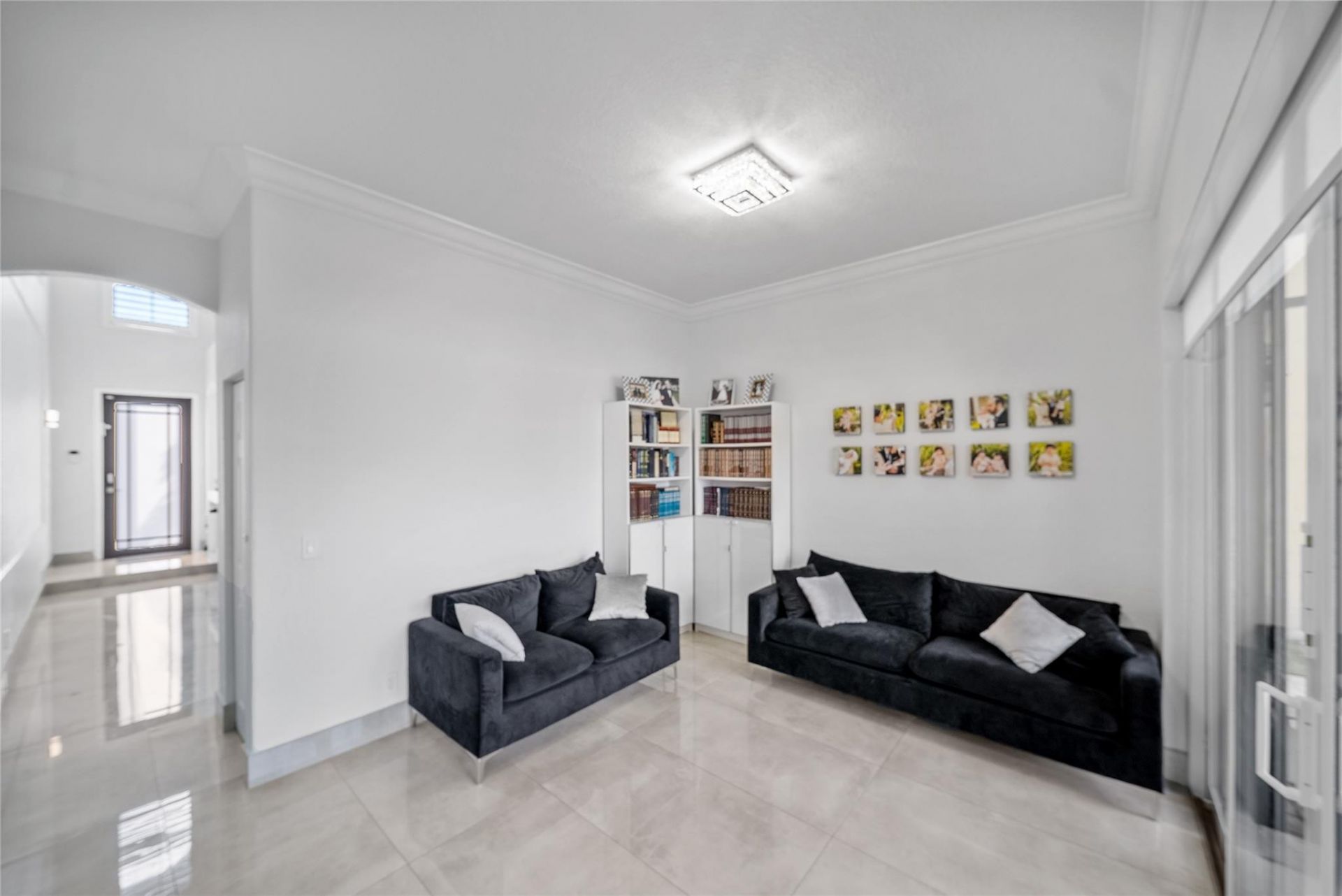 4916 SW 38th Way, Hollywood, FL 33312 Photo