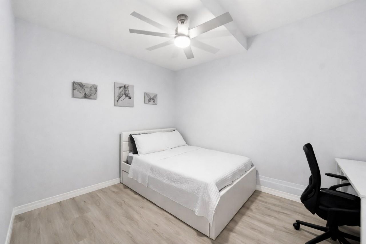 4916 SW 38th Way, Hollywood, FL 33312 Photo