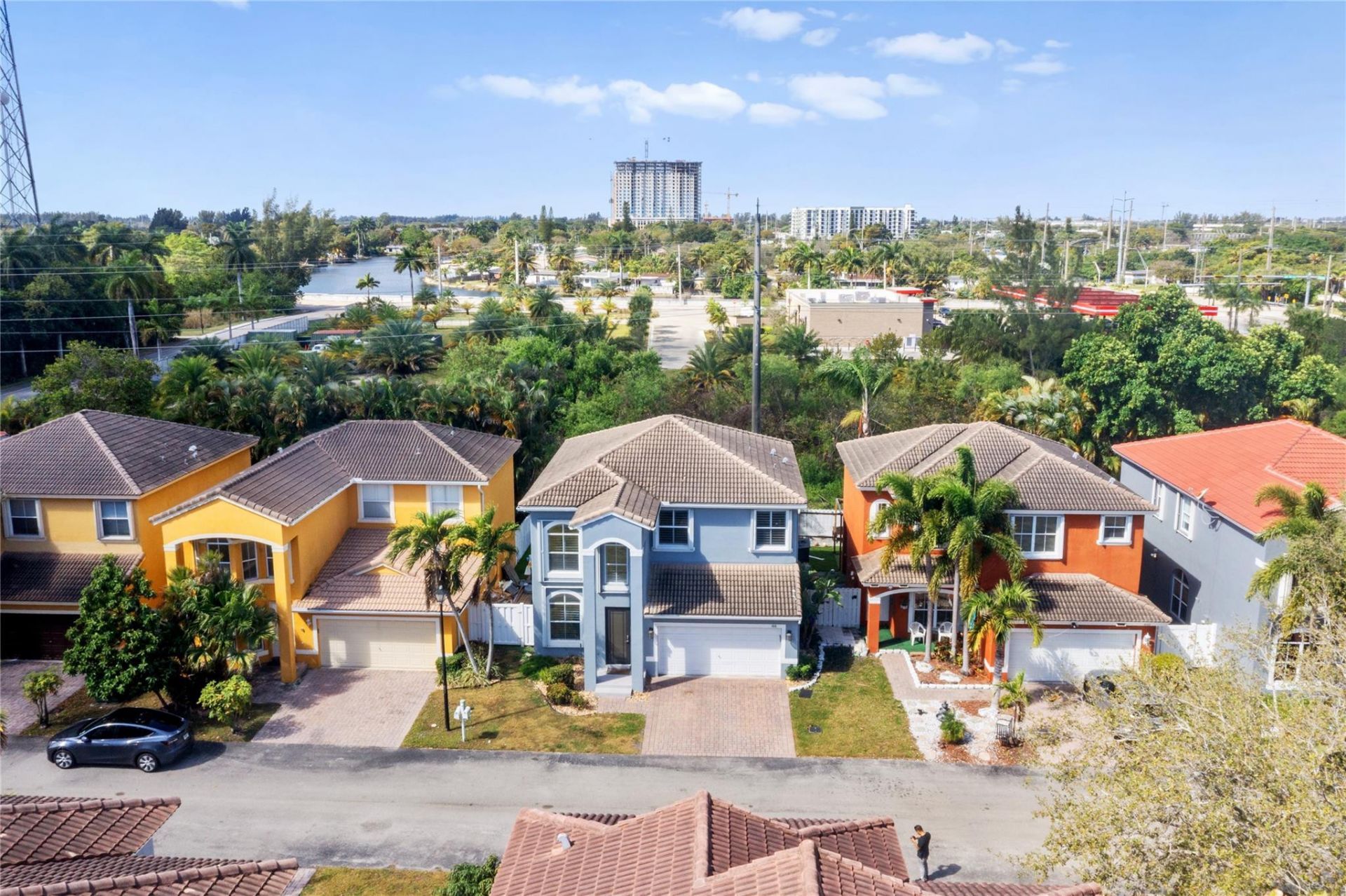 4916 SW 38th Way, Hollywood, FL 33312 Photo