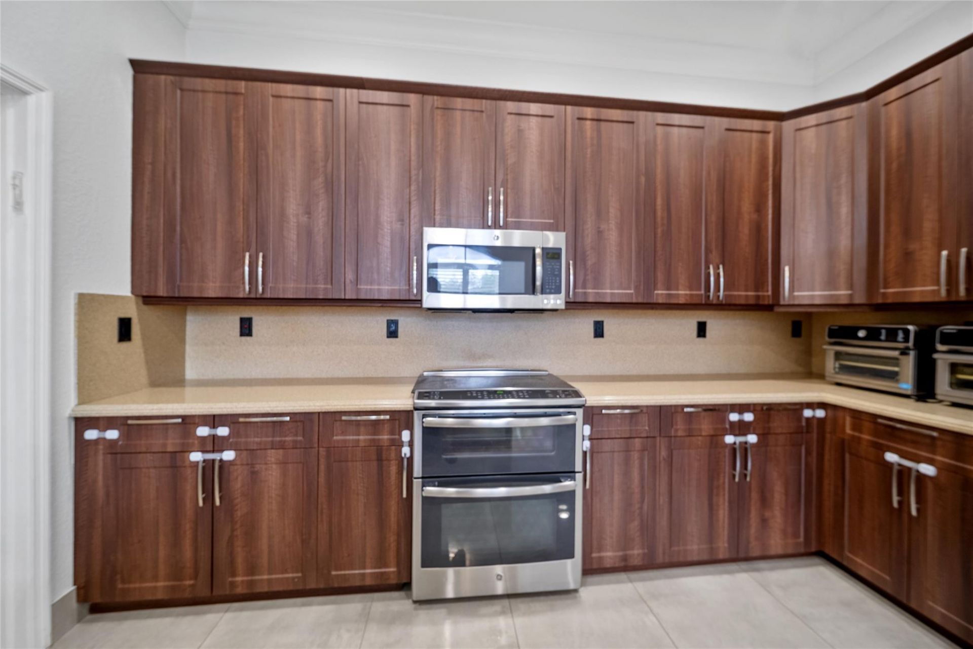 4916 SW 38th Way, Hollywood, FL 33312 Photo