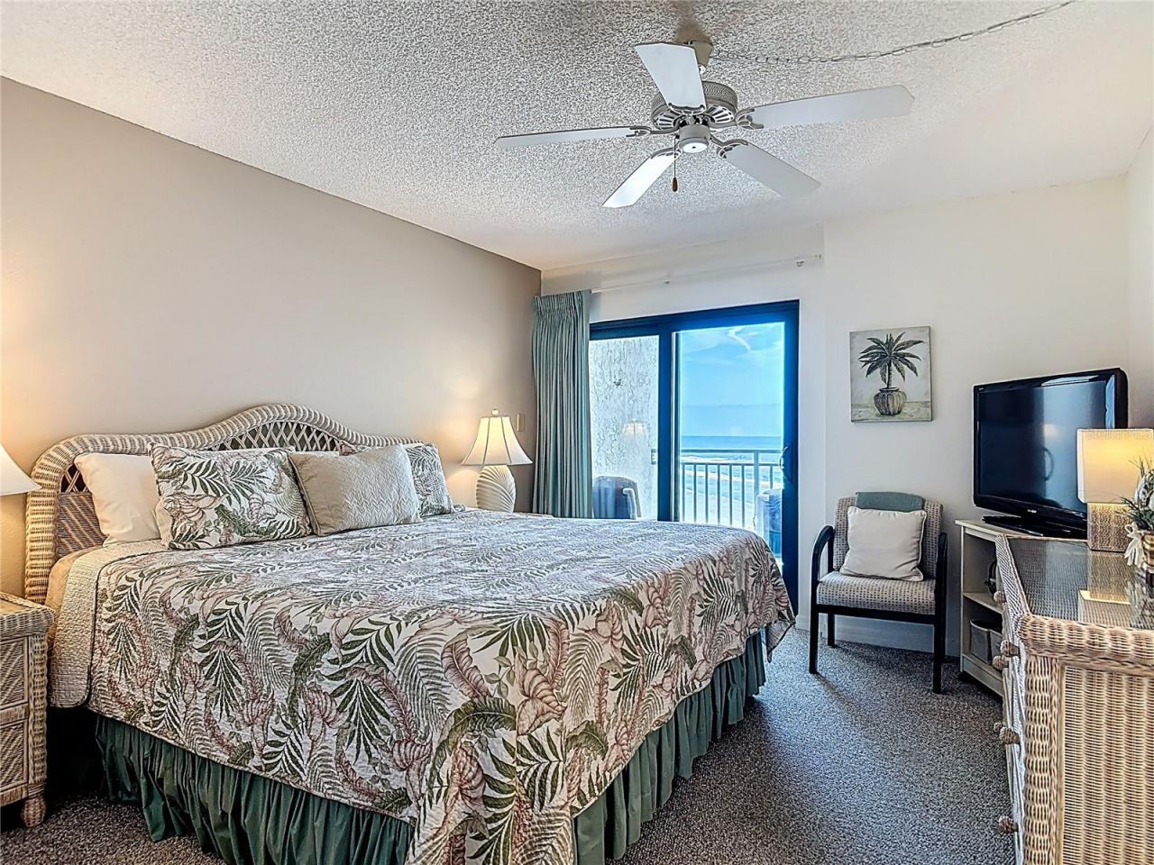 5207 S Atlantic Avenue, Unit 822, New Smyrna Beach, FL 32169 Photo