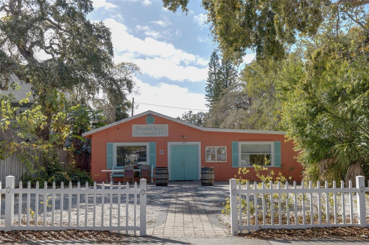 511 Crystal Beach Avenue, Crystal Beach, FL 34681 Photo