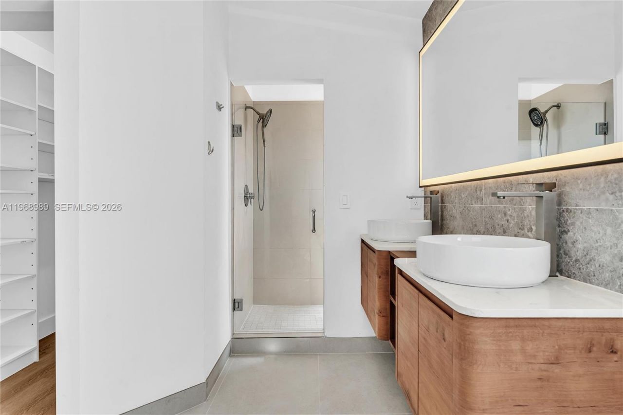 4917 SW 32nd Way, Hollywood, FL 33312 Photo