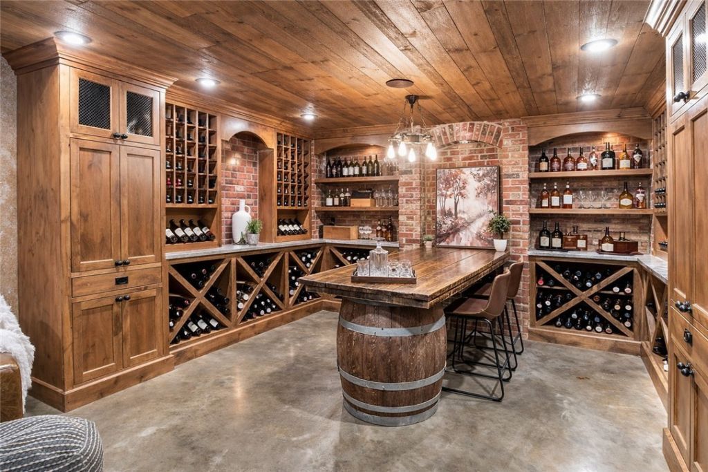 415 NW 5th Street, Bentonville, AR 72712 Main Photo