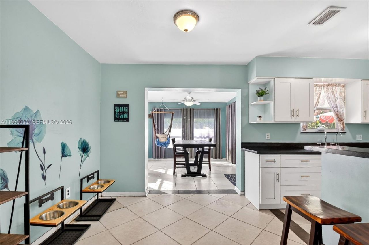 144 NW 9th Ave, Delray Beach, FL 33444 Photo