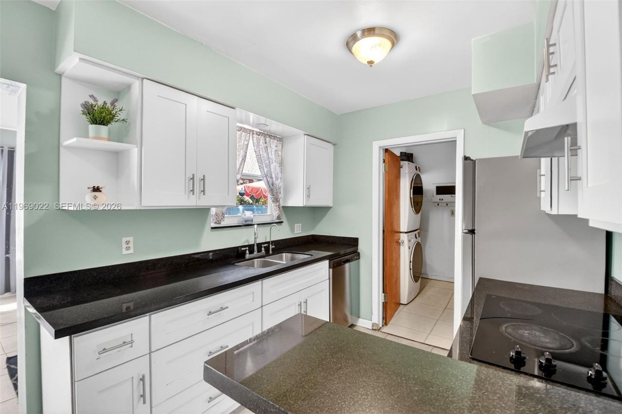 144 NW 9th Ave, Delray Beach, FL 33444 Photo