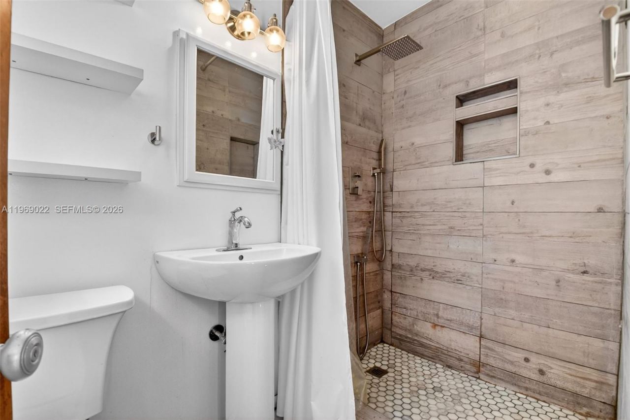 144 NW 9th Ave, Delray Beach, FL 33444 Photo